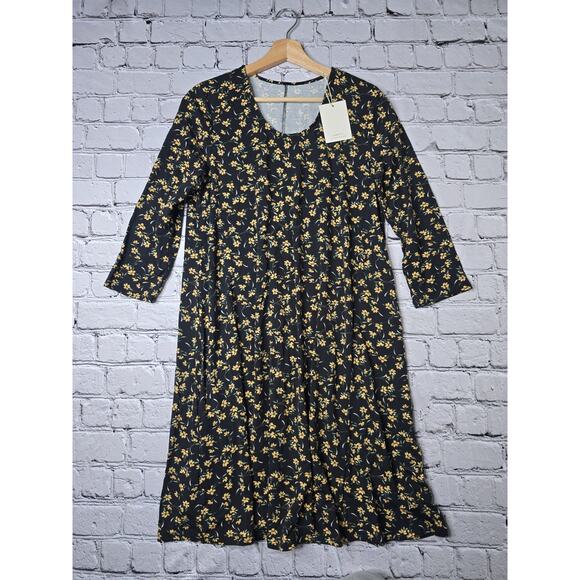 Garnet Hill Seamed Knit Trapeze Dress In Onyx Buttercup Floral Print Scoop Neck - Picture 1 of 12